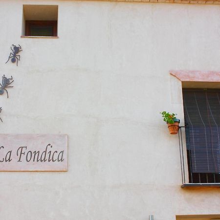 Hotel La Fonda De La Estación La Puebla De Valverde Exterior foto