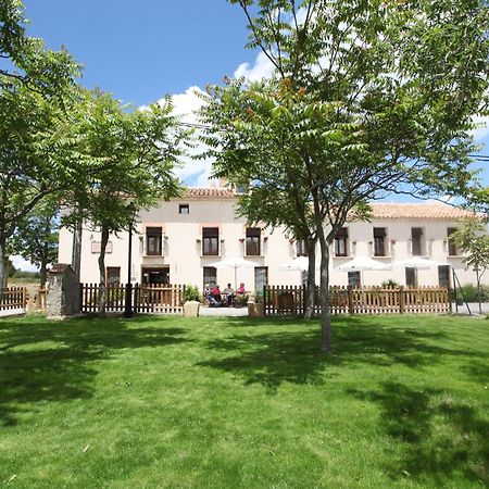 Hotel La Fonda De La Estación La Puebla De Valverde Exterior foto